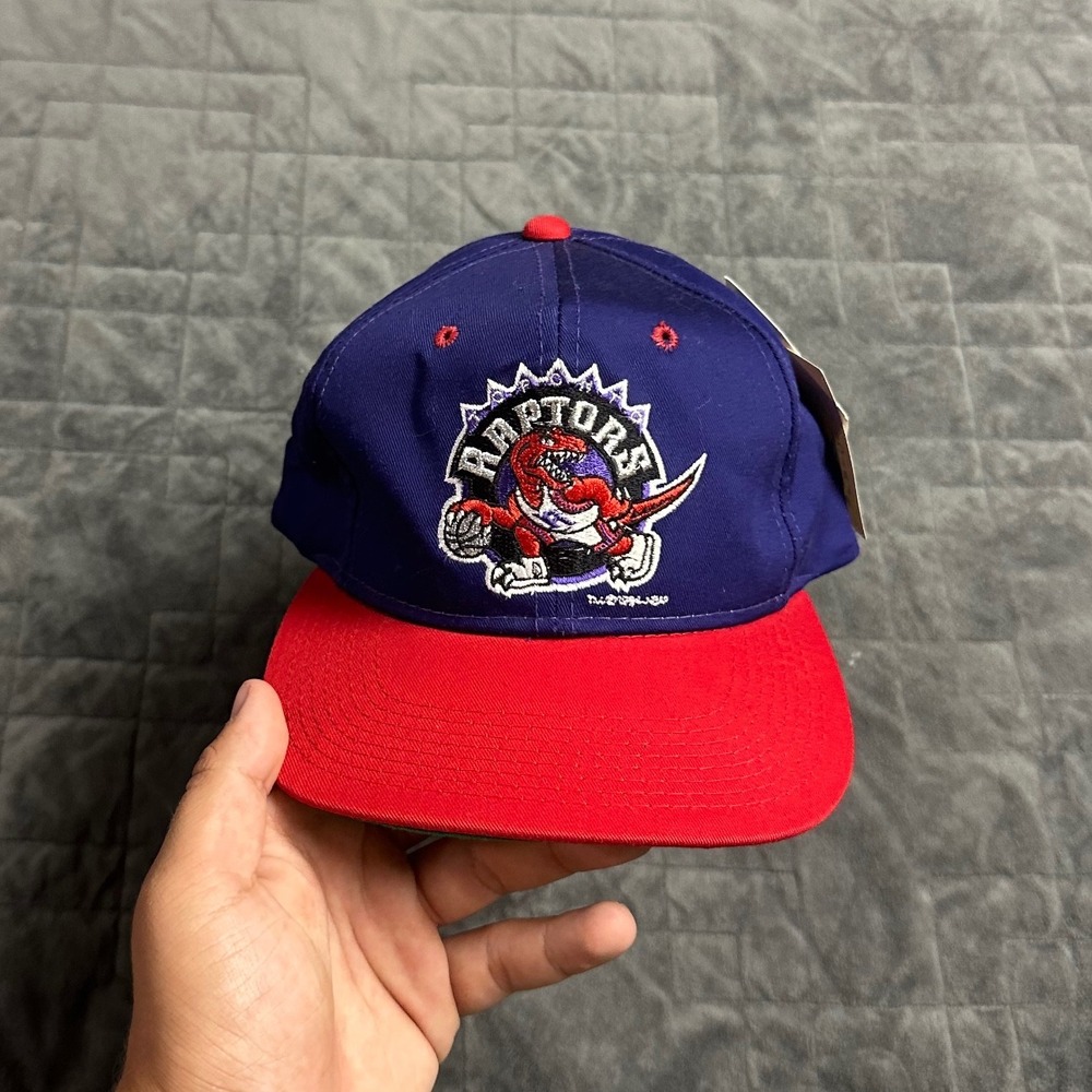 Vintage 90s Toronto Raptors Basketball NBA‎ New with Tags Snap Back Hat